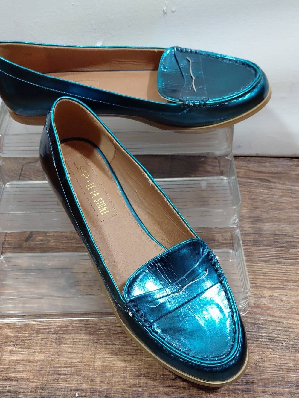 Leila Stone Metallic Teal Penny Loafers Size 11